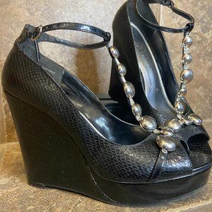 White House Black Market Black Wedges Silver Bling